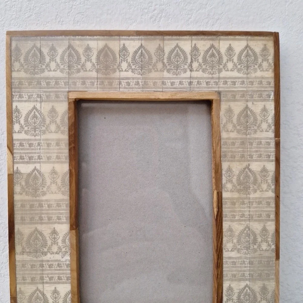 Vintage Ornate Tile Solid Wood Picture Frame 6.5